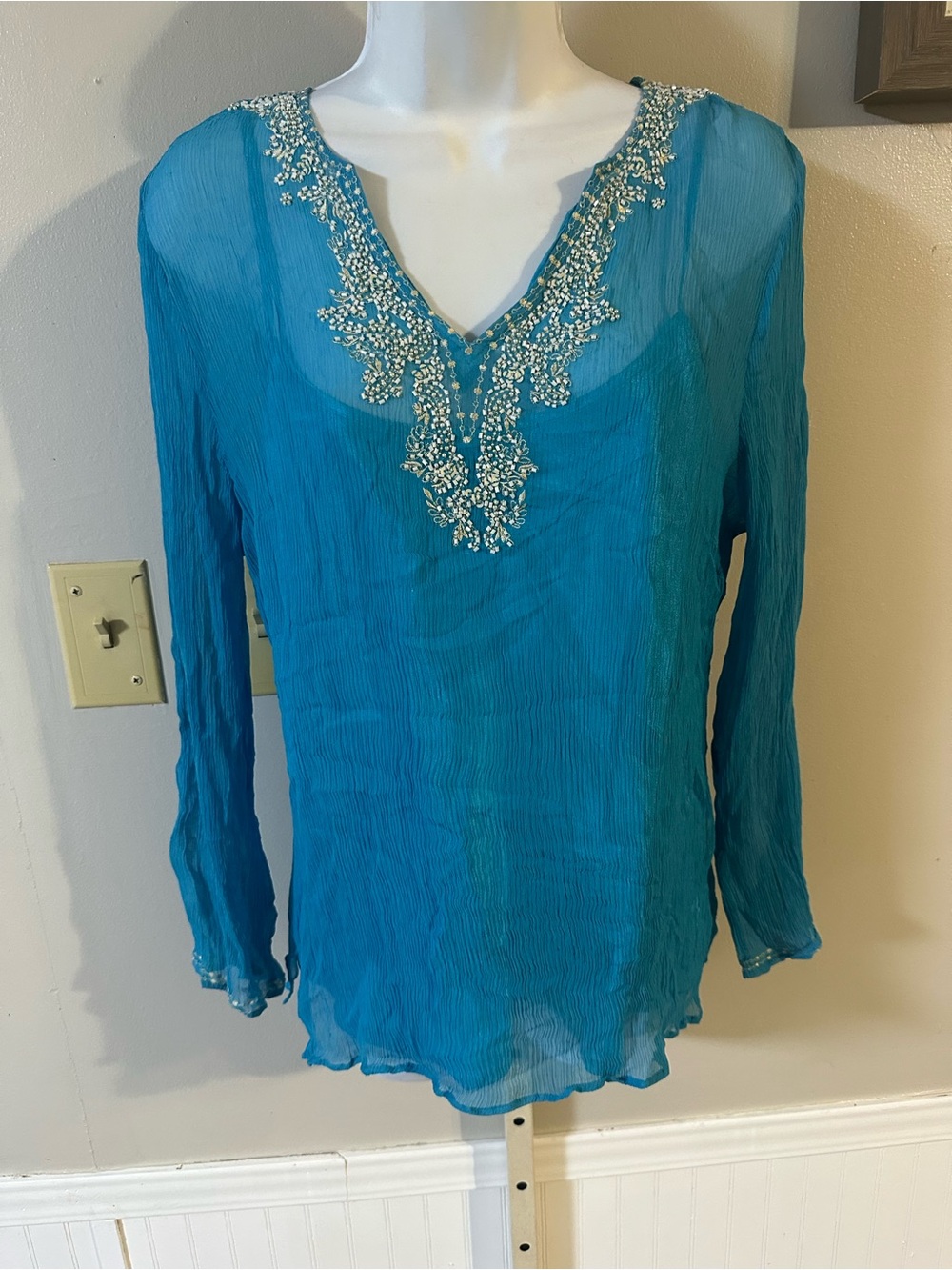 Peter Nygard Turquoise Beaded V-Neck Tunic